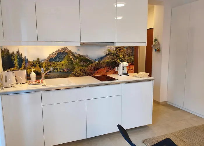 Gusia, アパート *