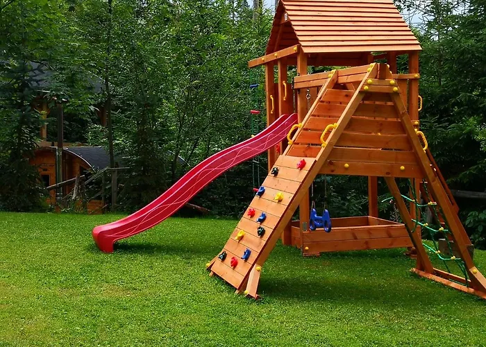 アパート Gusia, *