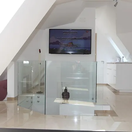 Apartament Gusia, *