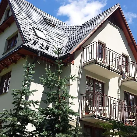 Apartament Gusia, *
